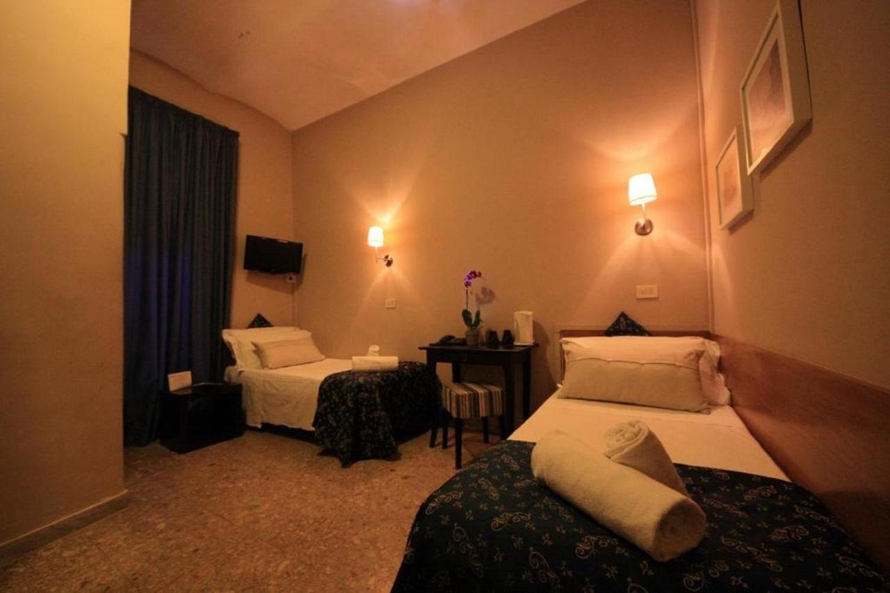 Hotel Felice Rome Luaran gambar